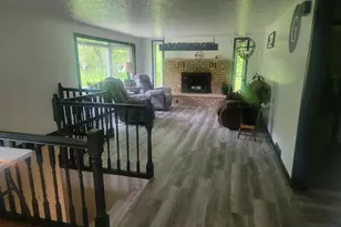 S7165 Lake Rd, Hillpoint, WI 53937 - Photo 10