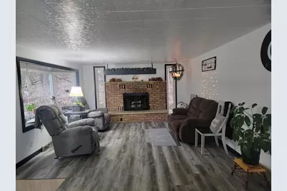 S7267 Lake Road, Hillpoint, WI 53937 - Photo 4