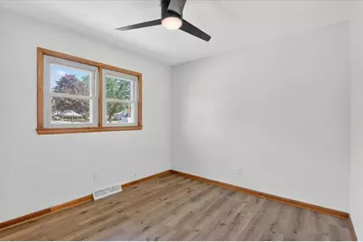 1456 Moore Street, Beloit, WI 53511 - Photo 6