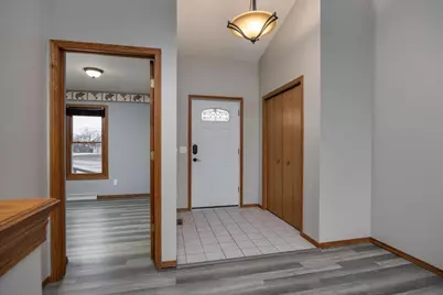 902 Anna Court, Waterloo, WI 53594 - Photo 4