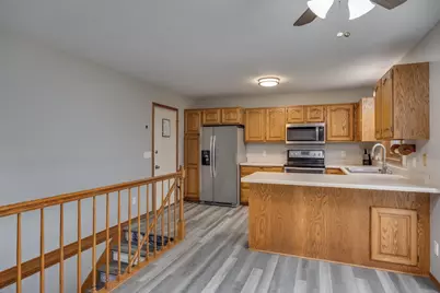 902 Anna Court, Waterloo, WI 53594 - Photo 10