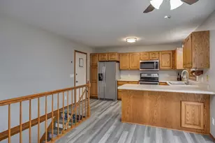 902 Anna Ct, Waterloo, WI 53594 - Photo 10
