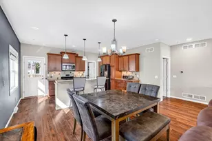 9420 Stoneywood Blvd, Middleton, WI 53562 - Photo 6