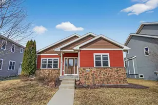 9420 Stoneywood Blvd, Middleton, WI 53562 - Photo 2