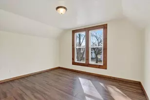 905 W Grand Ave, Beloit, WI 53511 - Photo 26