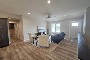 114 Cayuse Ct, Fox Lake, WI 53933 - Photo 8