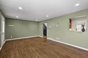 1309 Tompkins Dr, Madison, WI 53716 - Photo 16