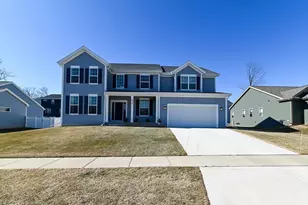 517 Buss Rd, Cottage Grove, WI 53527 - Photo 2