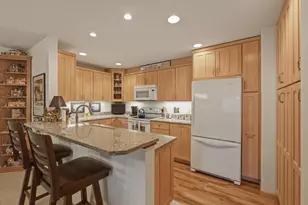 2820 Marshall Ct, Madison, WI 53705 - Photo 2