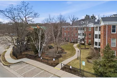 2820 Marshall Court #3, Madison, WI 53705 - Photo 32