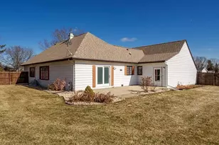 3168 S High Crst Rd, Beloit, WI 53511 - Photo 50