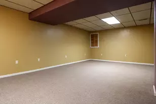 3168 S High Crst Rd, Beloit, WI 53511 - Photo 32