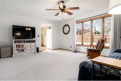 3168 S High Crest Road, Beloit, WI 53511 - Photo 6