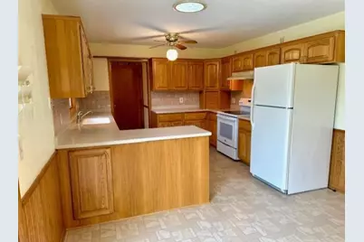 352 Miller Street, Sun Prairie, WI 53590 - Photo 6