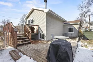 501 E Maple St, Appleton, WI 54915 - Photo 40