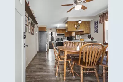 501 E Maple Street, Appleton, WI 54915 - Photo 6