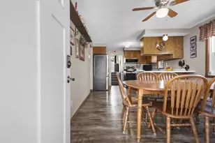 501 E Maple St, Appleton, WI 54915 - Photo 6