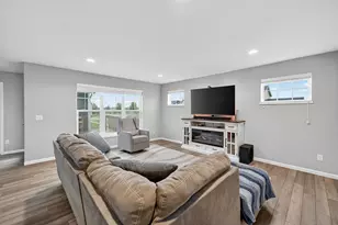 1208 Merry Blossom Ln, Verona, WI 53593 - Photo 16