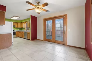 504 County Road N, Stoughton, WI 53589 - Photo 8