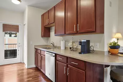 508 N Midvale Boulevard #302, Madison, WI 53705 - Photo 12