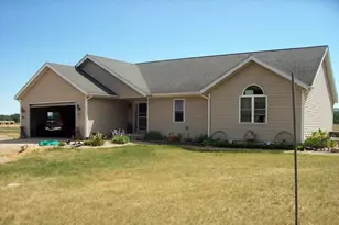 N6702 12th Rd, Montello, WI 53949 - Photo 2