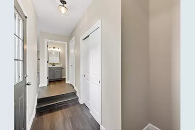 429 E Linnerud Drive, Sun Prairie, WI 53590 - Photo 14