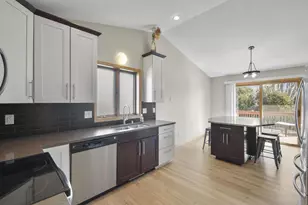 5915 Running Deer Trail, Mcfarland, WI 53558 - Photo 8