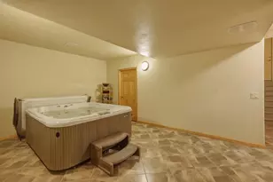 5597 Nutone St, Fitchburg, WI 53711 - Photo 36