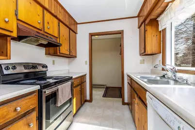 550 Grandview Lane, Platteville,  53818 - Photo 14