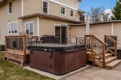 881 Parkview Drive, Milton, WI 53563 - Photo 8