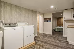 881 Parkview Dr, Milton, WI 53563 - Photo 36