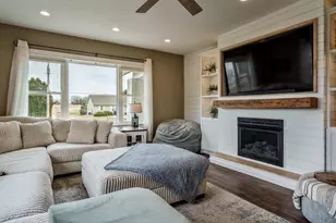 881 Parkview Dr, Milton, WI 53563 - Photo 16