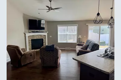 4350 Huntinghorne Drive, Janesville, WI 53546 - Photo 6