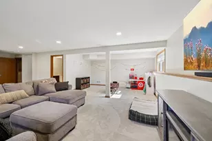 470 N Westmount Dr, Sun Prairie, WI 53590 - Photo 22