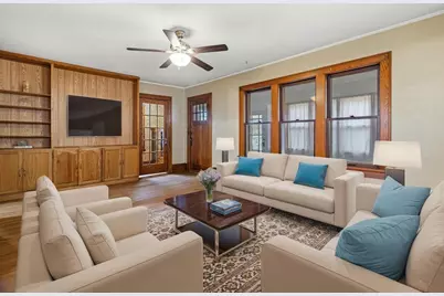 407 S Church Street, Watertown, WI 53094 - Photo 2