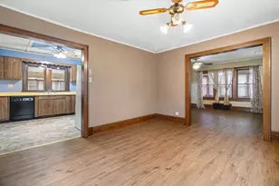 407 S Church St, Watertown, WI 53094 - Photo 10