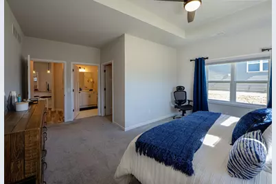 357 Isham Street, Stoughton, WI 53839 - Photo 4