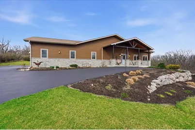 W4293 Meadow Court, Lake Geneva, WI 53147 - Photo 2