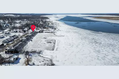 178 E Front Street #13, Marquette, WI 53947 - Photo 46