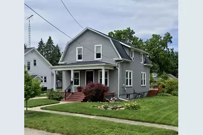 716 Charles Street, Fort Atkinson, WI 53538 - Photo 1