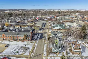 246 S Pine St, Reedsburg, WI 53959 - Photo 36