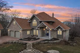 W9460 Welch Rd, Elroy, WI 53929 - Photo 2