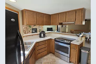 219 James Street, Portage, WI 53901 - Photo 38