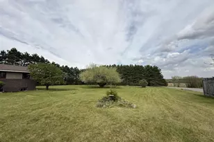 E11616 N Reedsburg Rd, Baraboo, WI 53913 - Photo 18