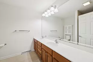 694 N Midvale Blvd, Madison, WI 53705 - Photo 38