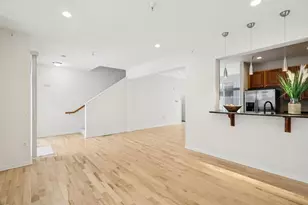 694 N Midvale Blvd, Madison, WI 53705 - Photo 10