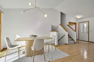 17 Kresteller Cir, Madison, WI 53719 - Photo 10