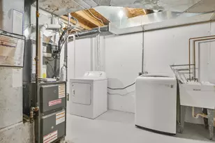 17 Kresteller Cir, Madison, WI 53719 - Photo 42