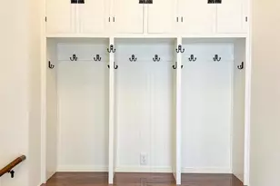 1322 Lake St, Baraboo, WI 53913 - Photo 2