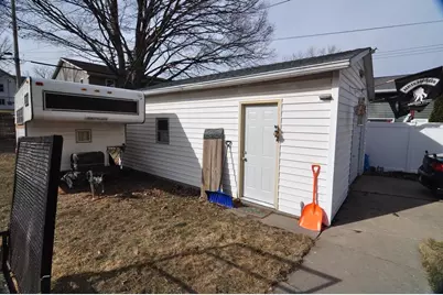 609 17th Avenue, Monroe, WI 53566 - Photo 12